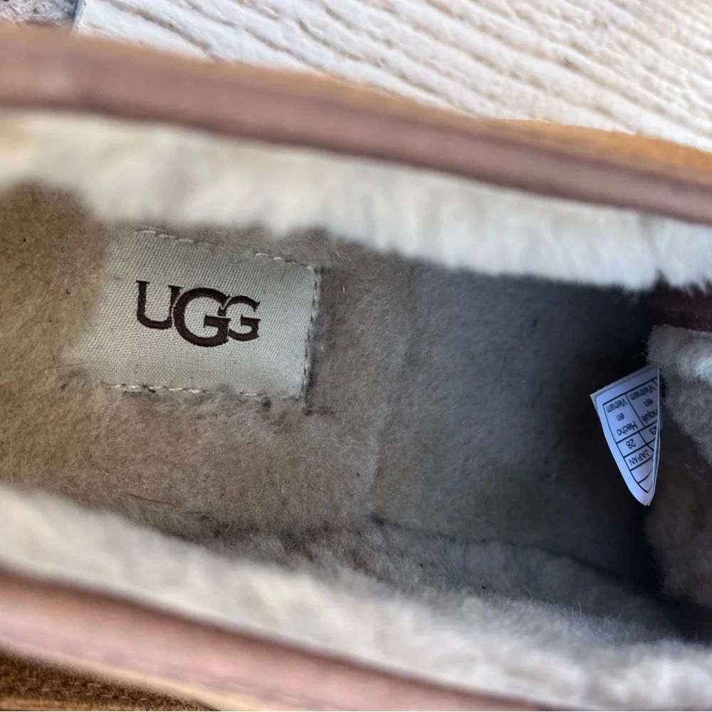 UGG Maksim Chukka Men's Boots in Chestnut Brown Size 10